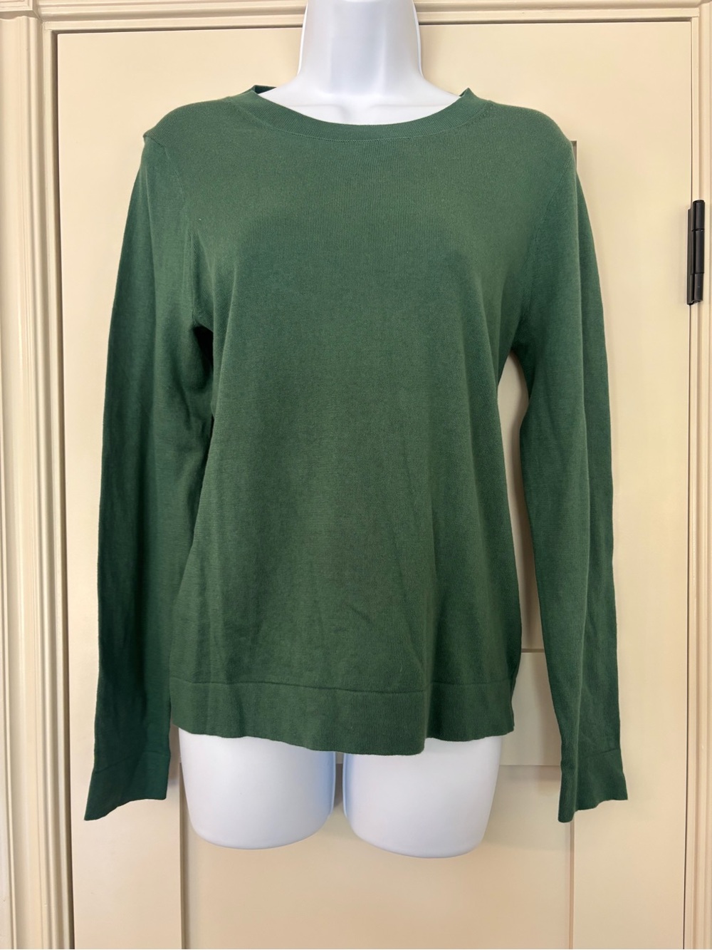 J.Crew Teddie Deep Green Knit Crewneck Sweater Lightweight Fall Layering Size M